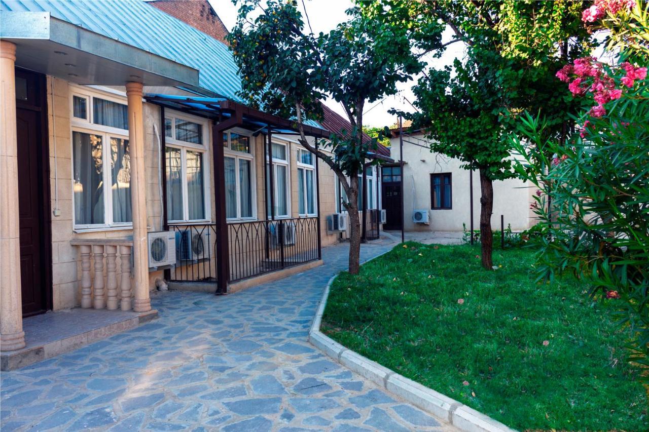 Hotel Tiflis Garden Exterior foto